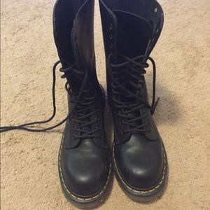 Dr. Martens boots - Doc Martens